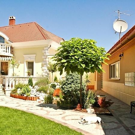 Gombos Apartman Apartman Hajdúszoboszló Kültér fotó