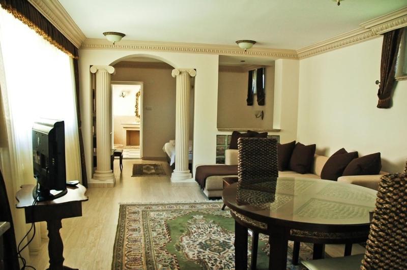 Gombos Apartman Apartman Hajdúszoboszló Szoba fotó