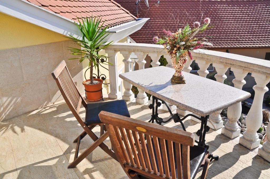 Gombos Apartman Apartman Hajdúszoboszló Kültér fotó